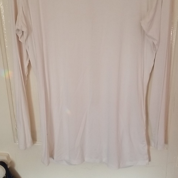 Lululemon top - Picture 3 of 7